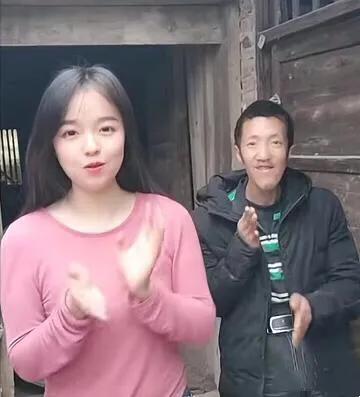 抖音美女千千萬(wàn)下一句是什么諷刺的，抖音美女千千萬(wàn)下一句是什么諷刺的歌曲？