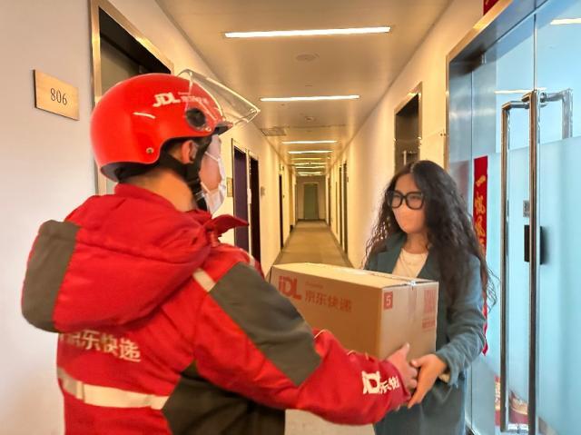 京東快遞寄件上門取件，快遞查詢京東？