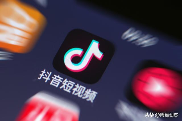 做自媒體哪個平臺最賺錢，自媒體比較賺錢的幾個平臺？