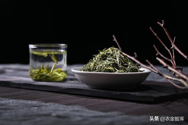 送女客戶送什么禮物好1千以內(nèi)，送女客戶送什么禮物好1千以內(nèi)的？