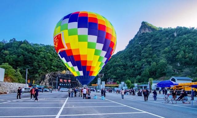 抖音熱氣球多少錢一個人民幣，抖音熱氣球多少錢一個人民幣呢？