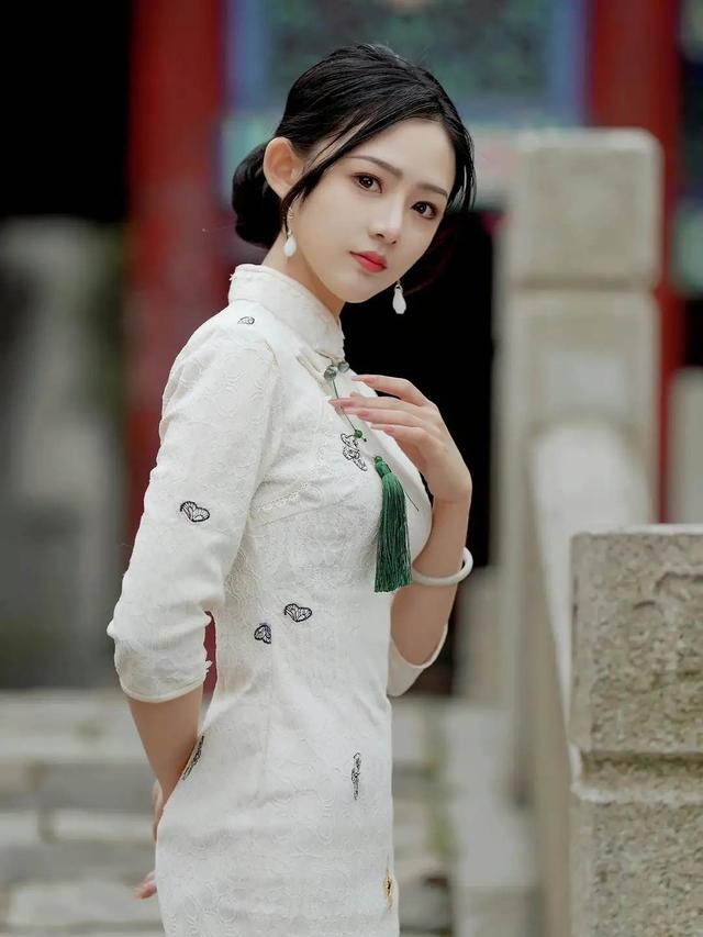 夜深人靜發(fā)朋友圈配圖真實(shí)，夜深人靜發(fā)朋友圈配圖真實(shí)一點(diǎn)？