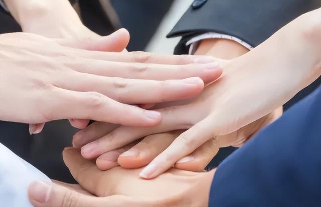 馬云多少歲創(chuàng)業(yè)成功了沒，馬云多少歲創(chuàng)業(yè)成功了一個人？