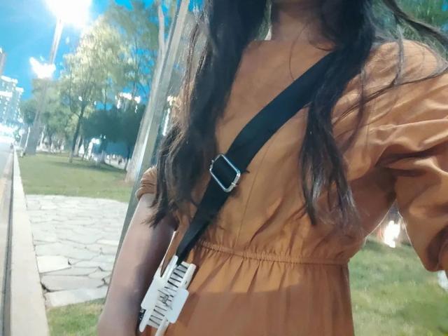 小紅書發(fā)筆記能賺錢嗎安全嗎，小紅書發(fā)筆記能賺錢嗎安全嗎知乎？