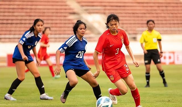 免費(fèi)無(wú)插件足球直播粵語(yǔ)，足球無(wú)插件在線直播？