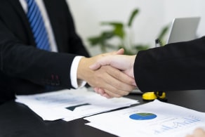 開發(fā)一個app平臺大概需要多少錢_，開發(fā)一個app平臺大概需要多少錢費(fèi)用？