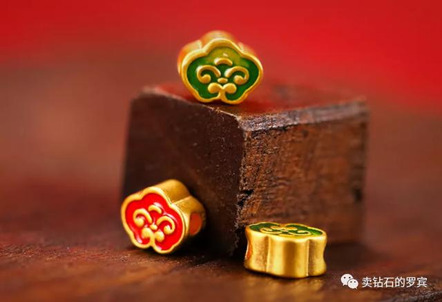 黃金店的銷(xiāo)售技巧，在金店賣(mài)黃金需要怎么做？