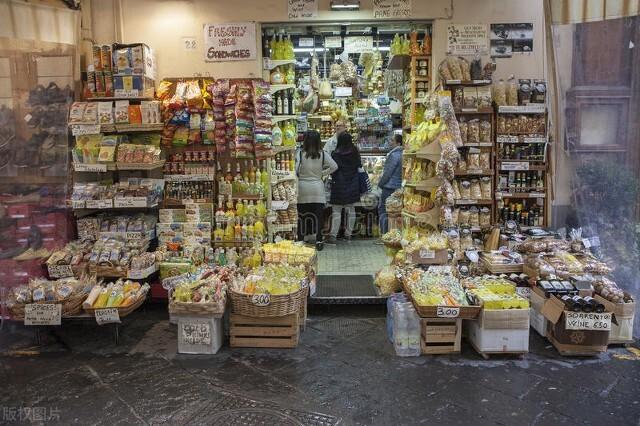 便利店賺錢嗎為什么那么多便利店，便利店掙錢么？