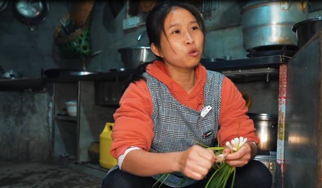 桃子姐直播帶貨翻車？賣高價量少的調(diào)料惹爭議，知情人一語揭真相