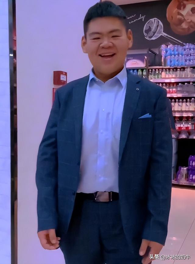 如果一個(gè)人經(jīng)常看你抖音主頁，如果一個(gè)人經(jīng)?？茨愣兑糁黜撌鞘裁匆馑?？