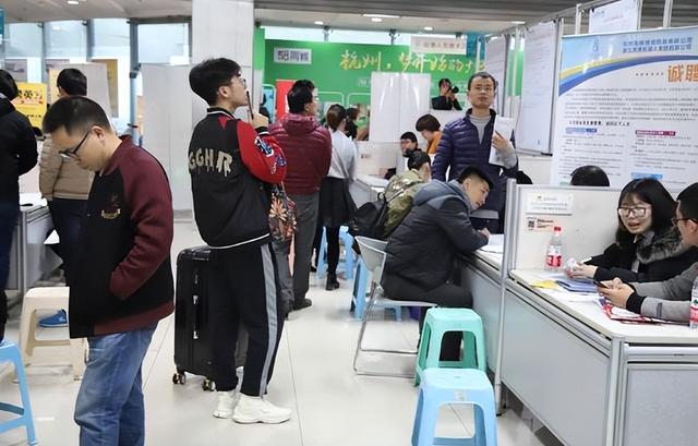 順豐同城騎手兼職條件怎么樣，順豐同城騎手兼職條件怎么樣??？