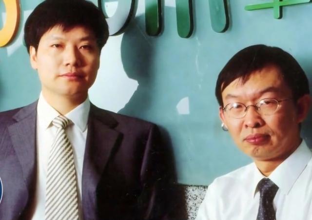 小米手機老總雷軍簡歷（昆山孟雷軍簡歷）