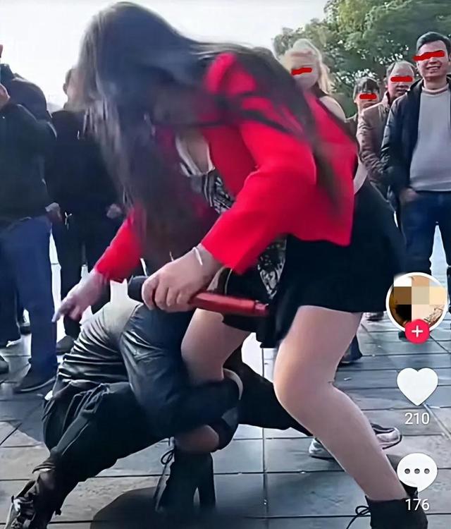 直播跳舞鏡頭跟著動(dòng)的是什么設(shè)備，直播跳舞鏡頭跟著動(dòng)的是什么設(shè)備怎么操作？