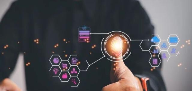 自媒體離真相越來越遠辯論稿，自媒體時代我們離真相越來越近辯論問題？