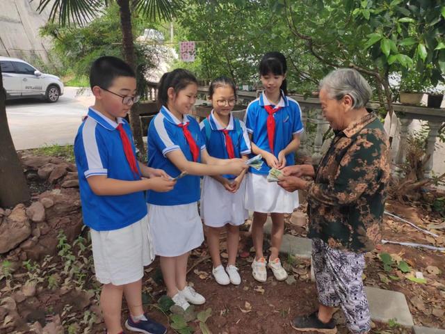 桃子直播視頻免費觀看在線，桃子直播視頻免費觀看在線播放？