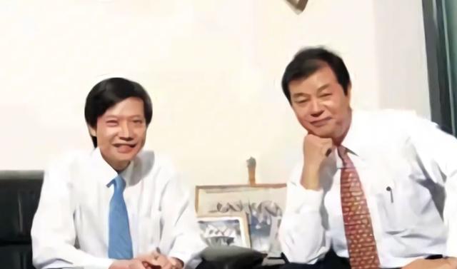 小米手機老總雷軍簡歷（昆山孟雷軍簡歷）