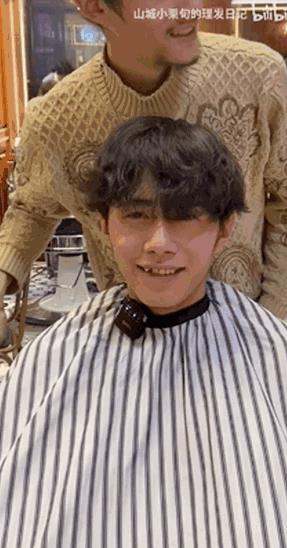 發(fā)型抖音文案大全，美發(fā)店抖音文案？