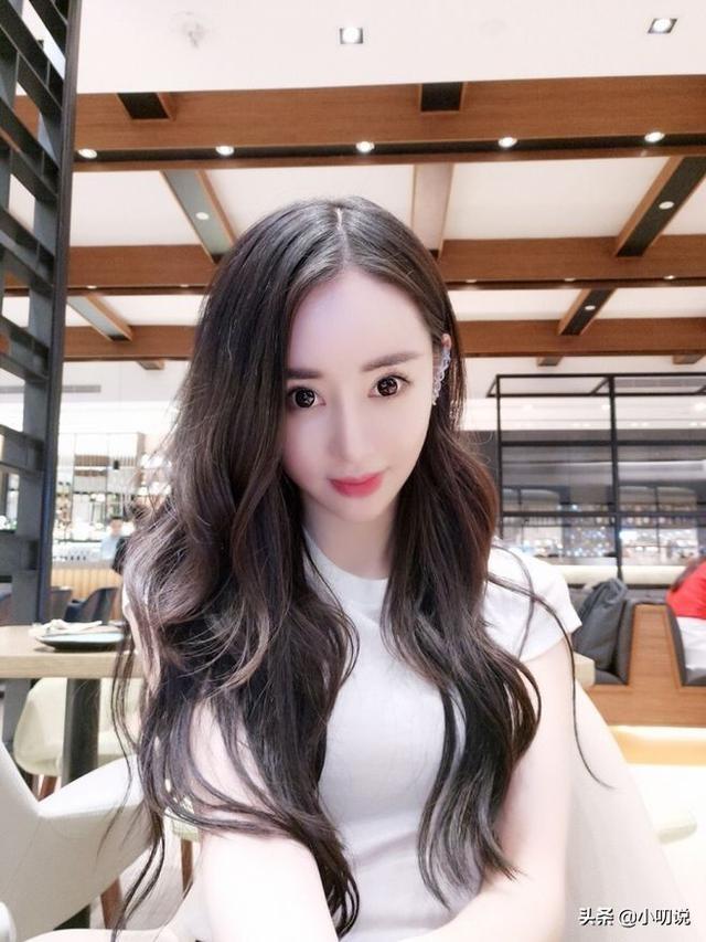 程琳非主流時代的網(wǎng)紅鼻祖，銷聲匿跡多年后重回網(wǎng)絡，離異單身