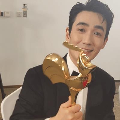 我真的不是他粉絲_[娛樂圈]百度云，我真的不是他粉絲_[娛樂圈]筆趣閣？