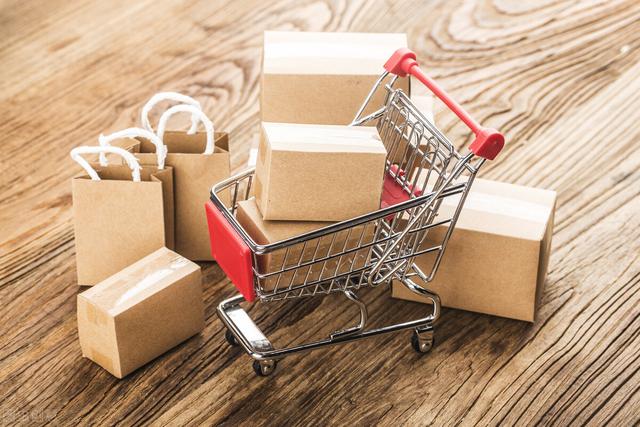 網(wǎng)購(gòu)的好處和壞處英語(yǔ)作文80字（網(wǎng)購(gòu)的好處英語(yǔ)作文80字）