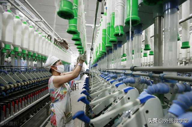 外貿(mào)報價單模板及范文，外貿(mào)報價單模板圖片？