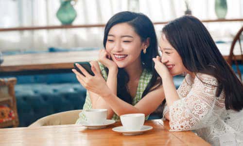 抖音主人能刪除別人的評(píng)論嗎，抖音主人能刪除別人的評(píng)論嗎,被刪除的評(píng)論人能發(fā)現(xiàn)嗎？