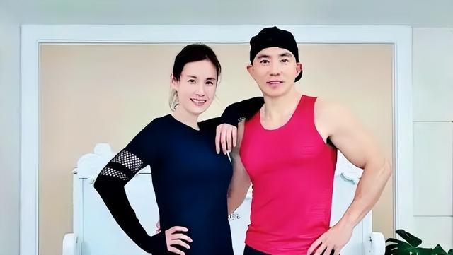 泡芙直播下載入口，下載泡芙直播平臺(tái)？