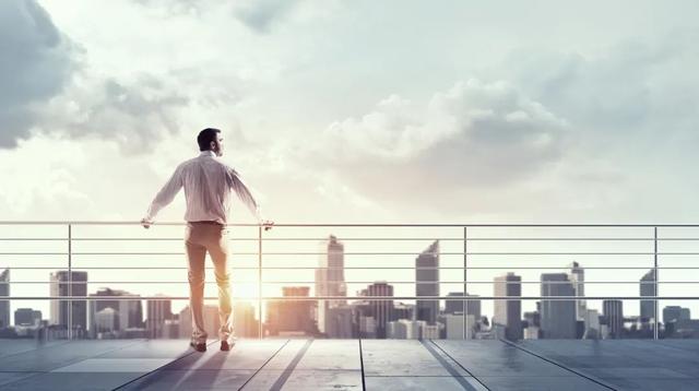 電商培訓(xùn)大概多少學(xué)費(fèi)貼吧，電商培訓(xùn)大概多少學(xué)費(fèi)??？