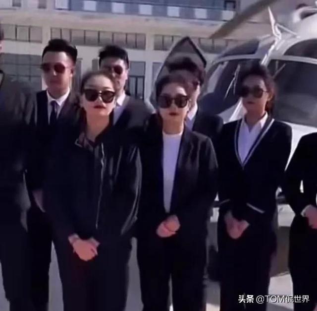 抖音網(wǎng)紅500萬粉絲收入為多少這樣，抖音過百萬粉絲收入？