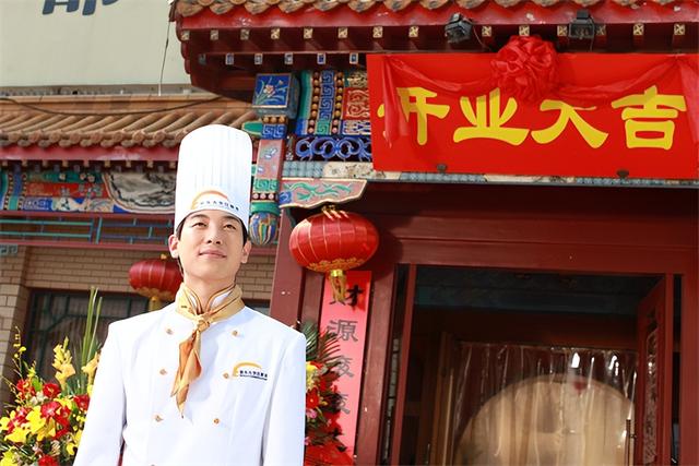 想學蒸饅頭開店去哪里學買蒸饅頭的機器在哪里買，哪里有賣蒸饅頭的機器？