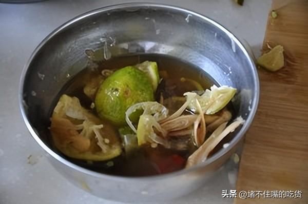 涼拌粉絲最簡單的做法竅門，涼拌粉絲最簡單的做法竅門視頻？