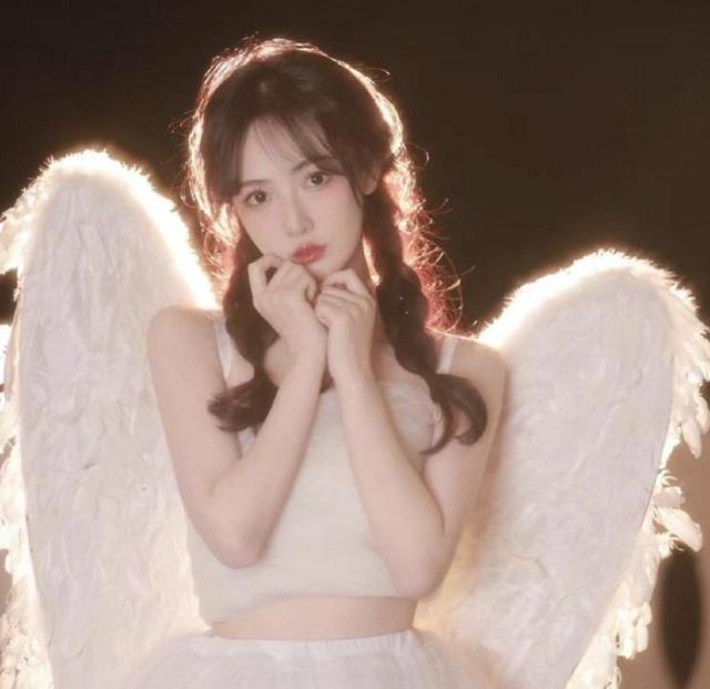 快手代言人是誰，快手代言人是誰人？