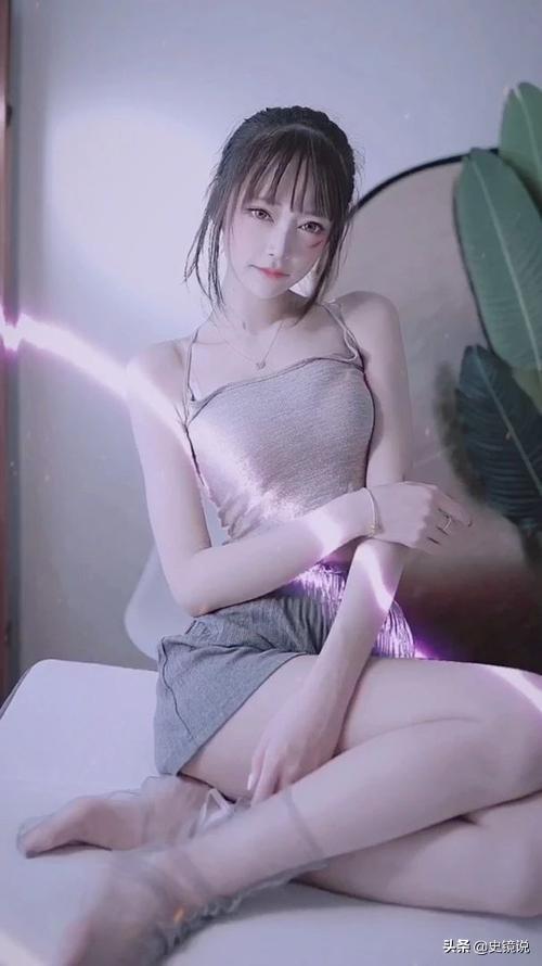 021年，女主播“小狐仙”被抓直播角色扮演，一年獲利500萬"