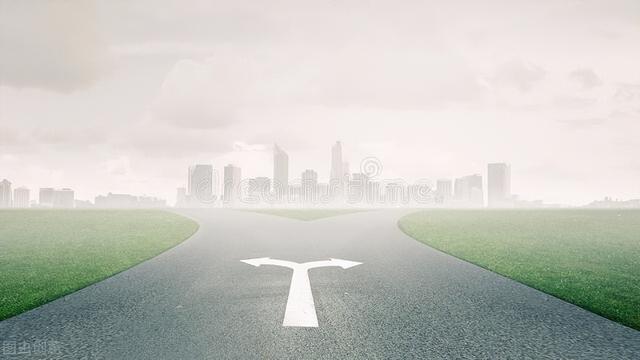 創(chuàng)業(yè)型公司要不要去工地上班，創(chuàng)業(yè)型公司要不要去工地做？