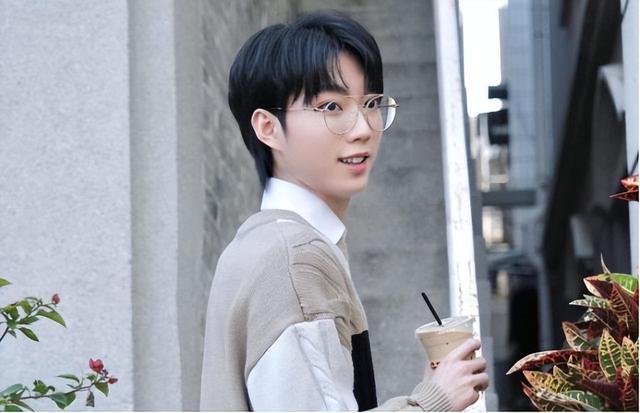 孤影直播間，孤影直播間虎牙直播？