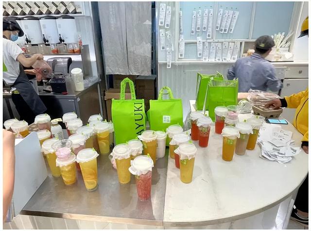 奶茶營銷軟文范文，奶茶推廣文案范文？