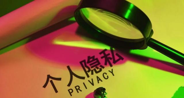 自媒體離真相越來越遠辯論稿，自媒體時代我們離真相越來越近辯論問題？