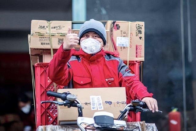 京東快遞招工招聘信息，順豐快遞司機(jī)招聘官網(wǎng)？