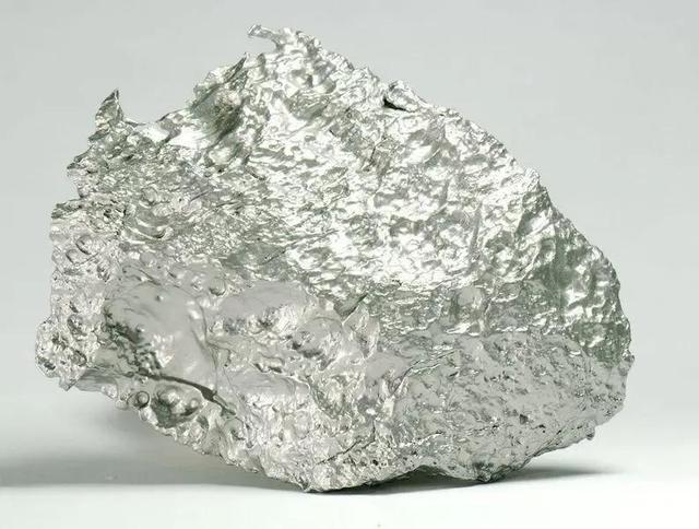 石鐵隕石多少錢一克 視頻（真正的石鐵隕石多少錢一克）